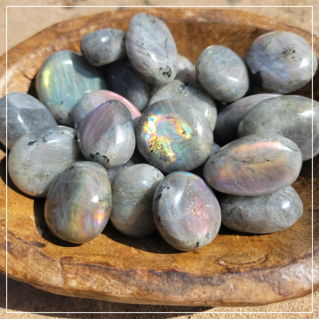 Labradorite Palm Stones (Purple/Yellow Flash)